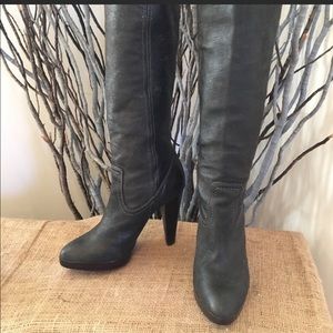 Frye Harlow Campus Boots